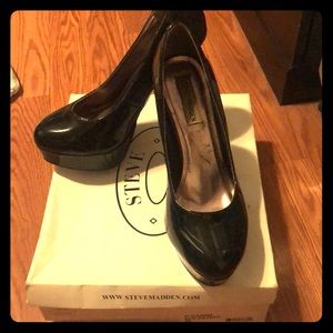 Steve Madden women’s pumps